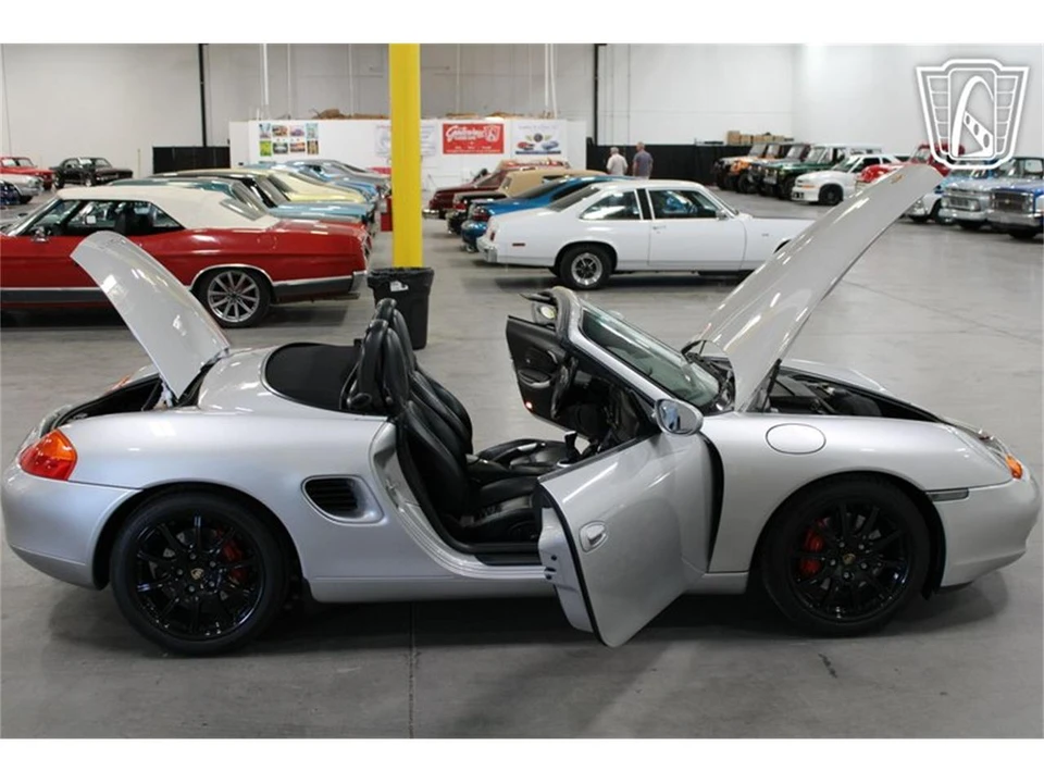 2001 Porsche 986 Boxster - Image 15 of 31