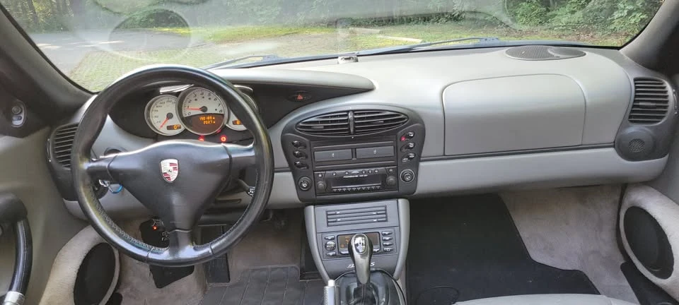 2001 Porsche 986 Boxster S - Image 13 of 20