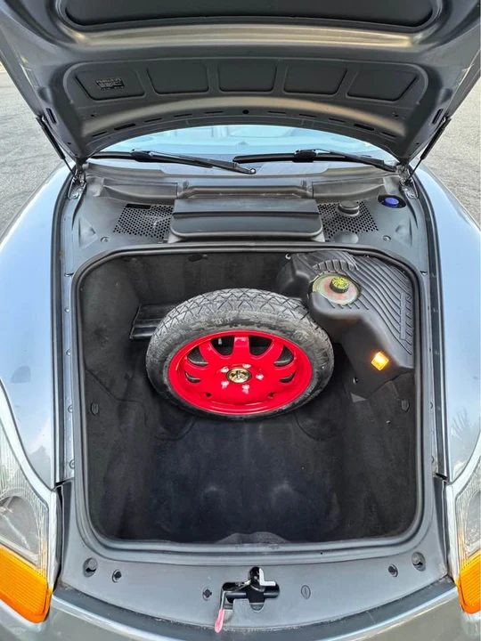 2001 Porsche 986 Boxster - Image 13 of 16