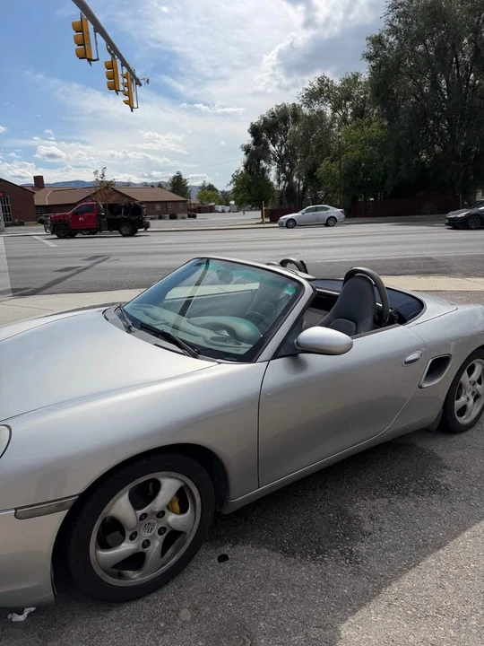 2001 Porsche 986 Boxster - Image 9 of 16