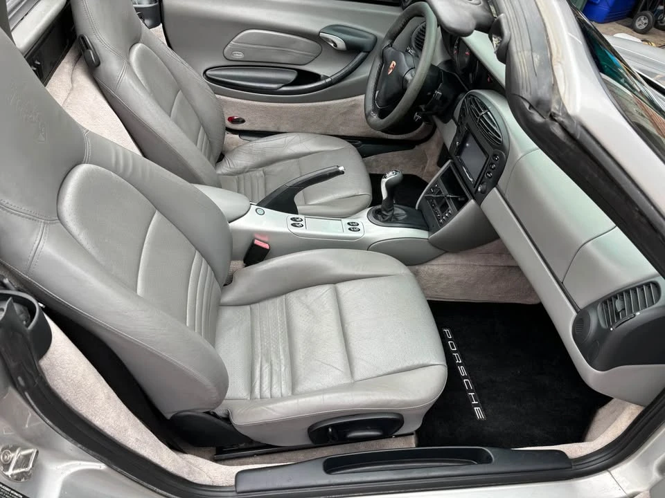 2001 Porsche 986 Boxster - Image 15 of 16