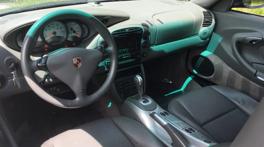 2001 Porsche 996 Carrera 4 - Image 4 of 8