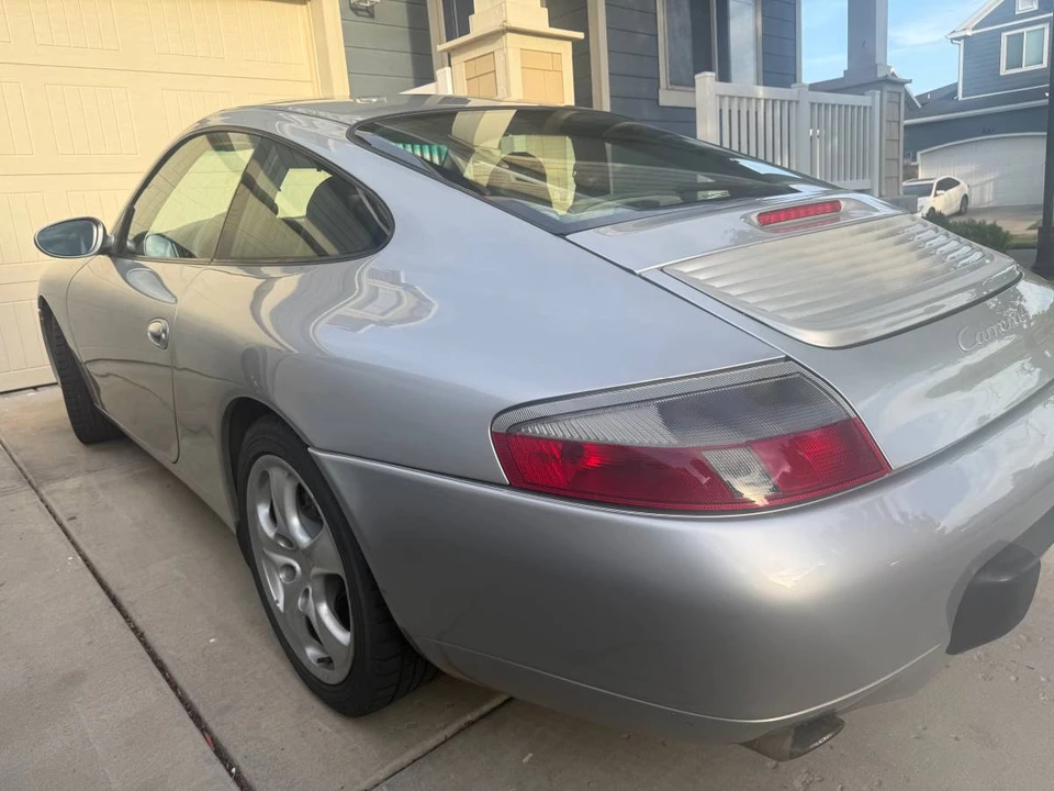2001 Porsche 996 Carrera 4 - Image 21 of 21