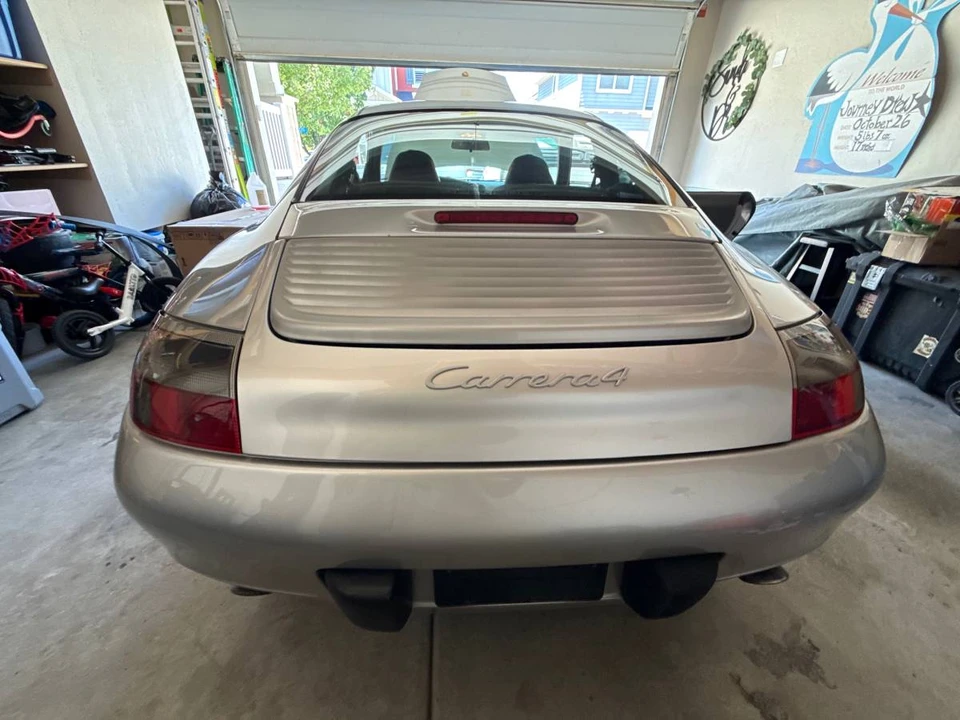 2001 Porsche 996 Carrera 4 - Image 15 of 21