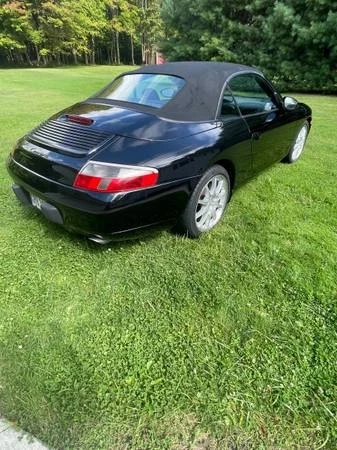 2001 Porsche 996 Carrera - Image 12 of 17