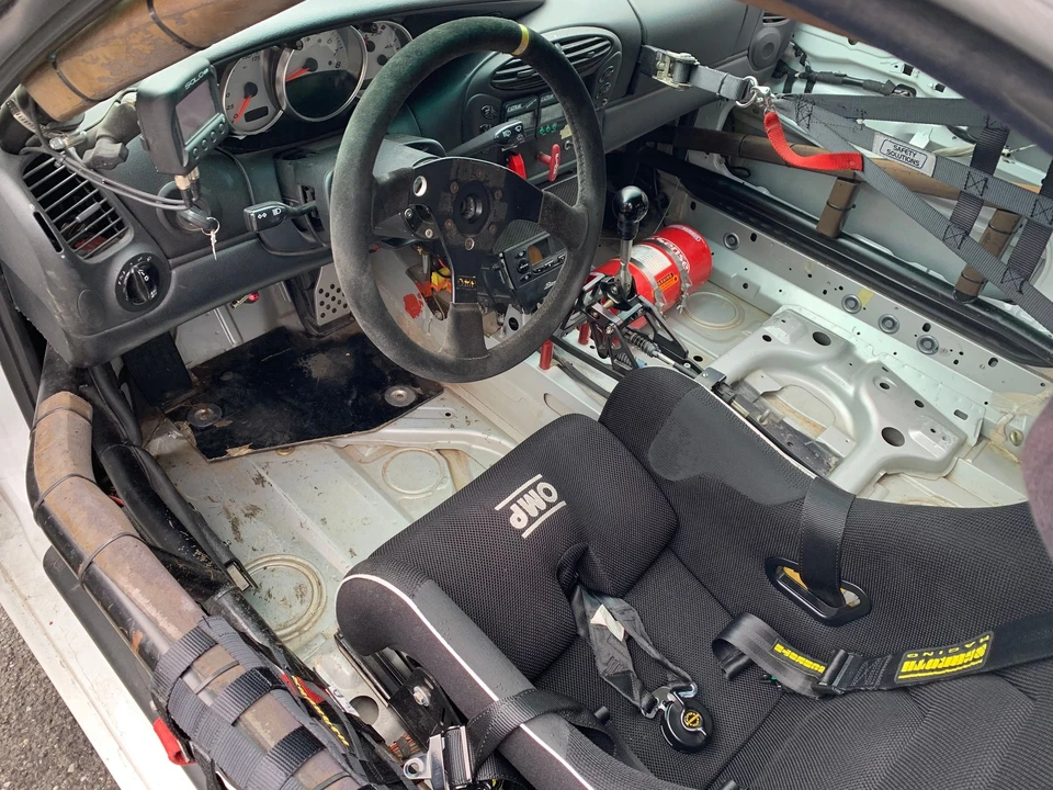 2001 Porsche 986 Boxster - Image 8 of 12