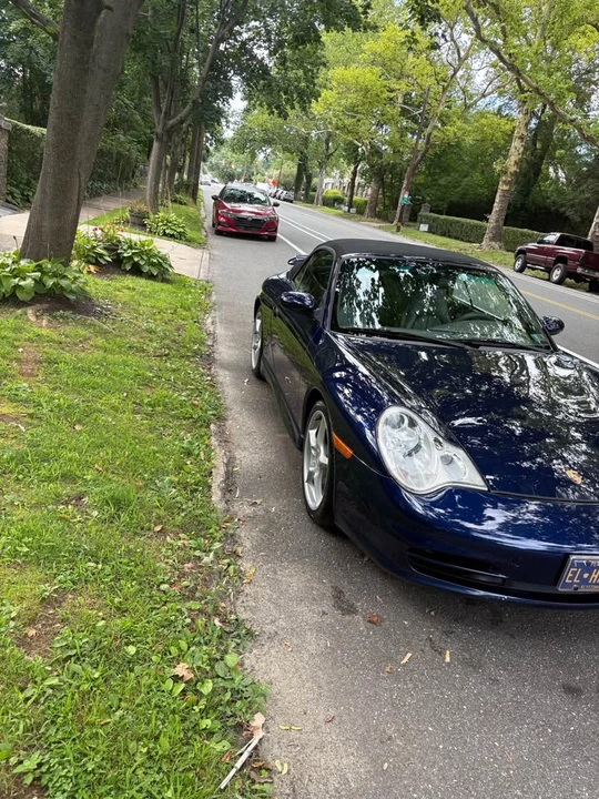 2001 Porsche Carrera GT - Image 5 of 9