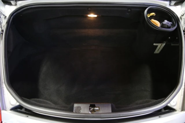 2001 Porsche 986 Boxster S - Image 19 of 24