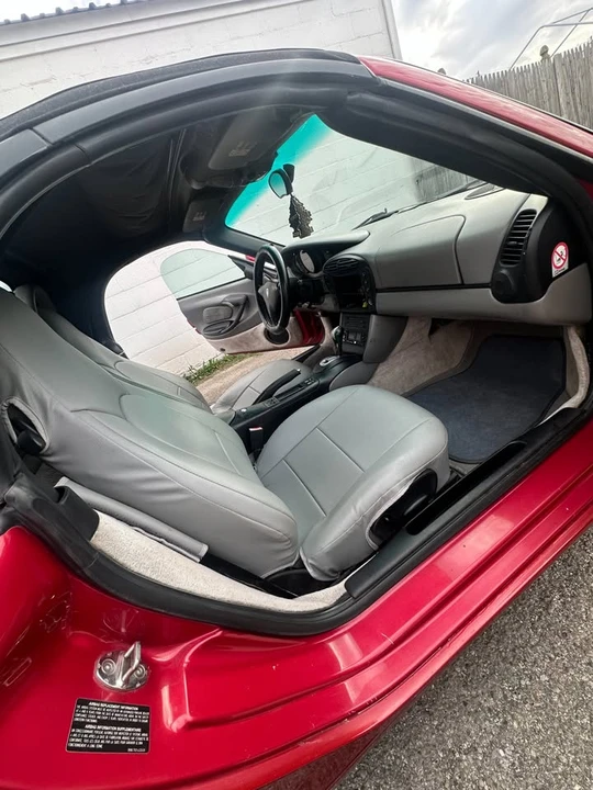 2001 Porsche 986 Boxster - Image 6 of 8