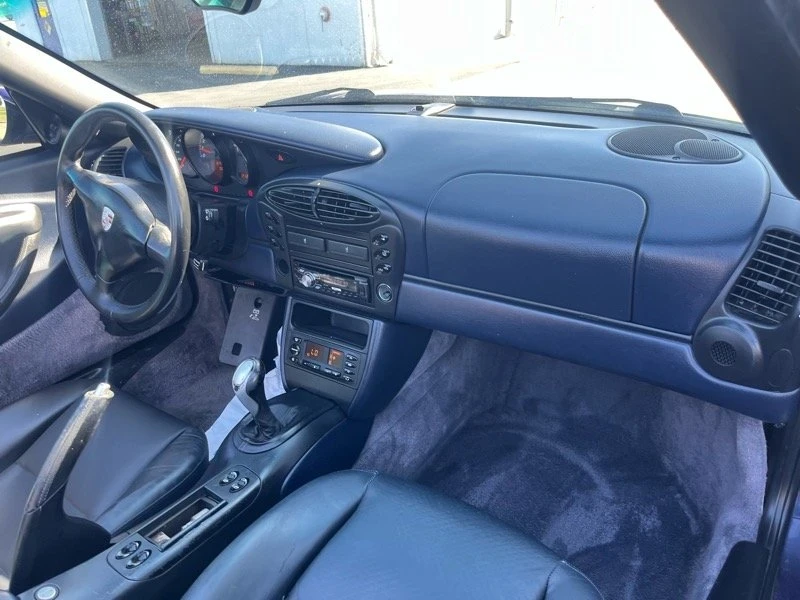2001 Porsche 986 Boxster - Image 9 of 12