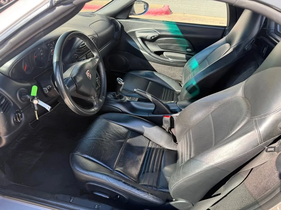 2001 Porsche 986 Boxster - Image 9 of 14
