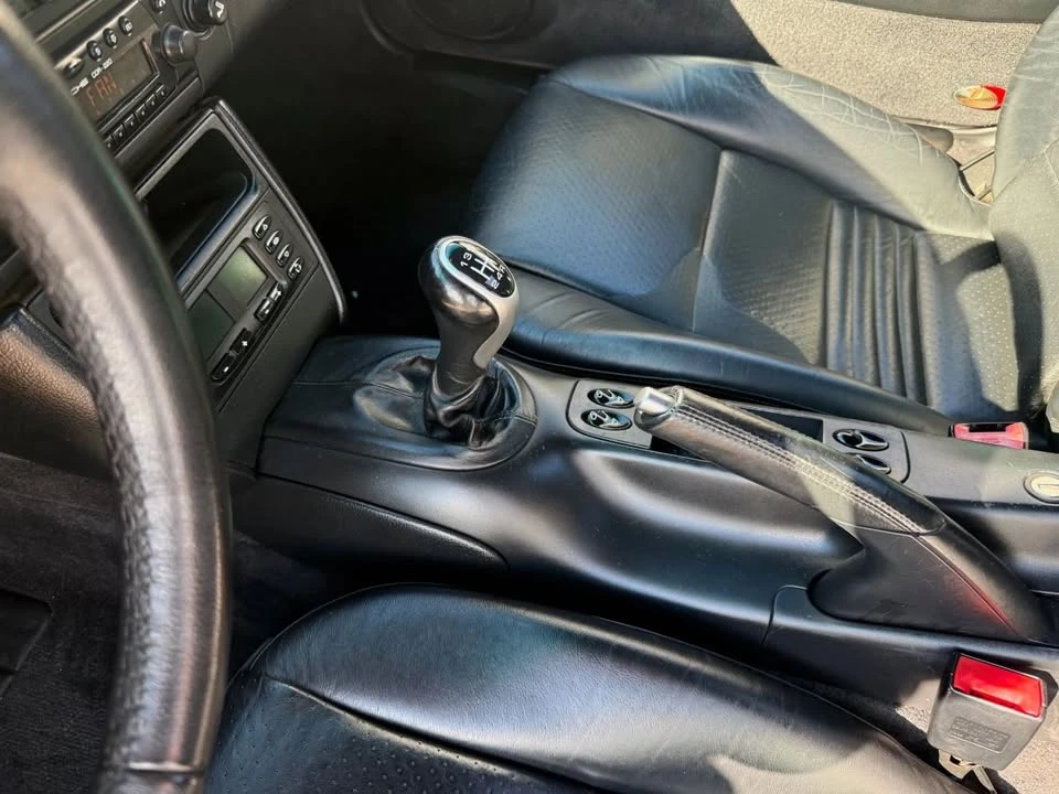 2001 Porsche 986 Boxster - Image 10 of 14
