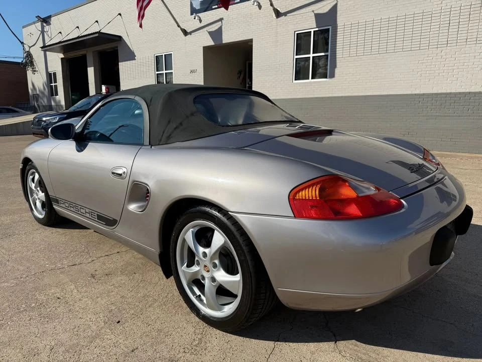 2001 Porsche 986 Boxster - Image 5 of 14