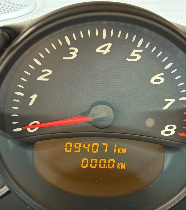 2001 Porsche 986 Boxster - Image 7 of 15