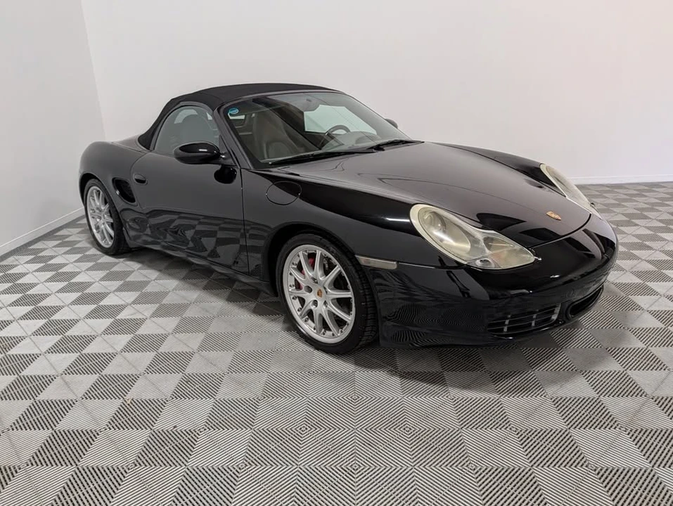 2001 Porsche 986 Boxster - Image 11 of 20