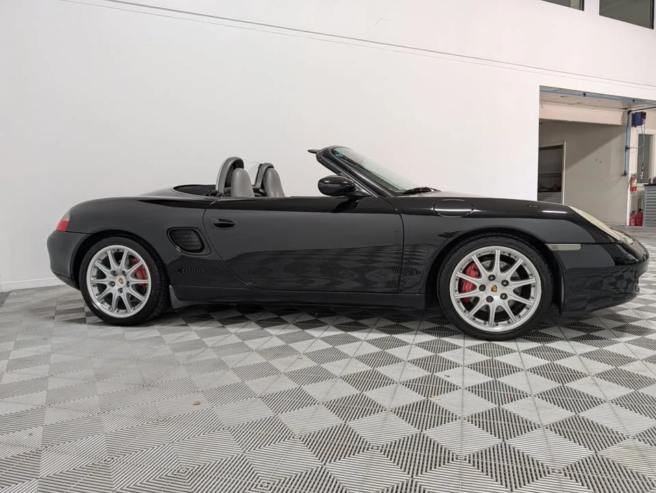 2001 Porsche 986 Boxster - Image 6 of 20