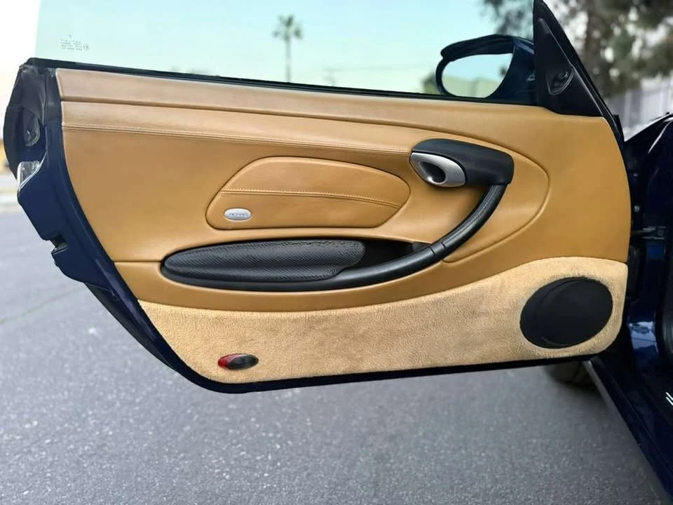 2001 Porsche 986 Boxster - Image 16 of 20