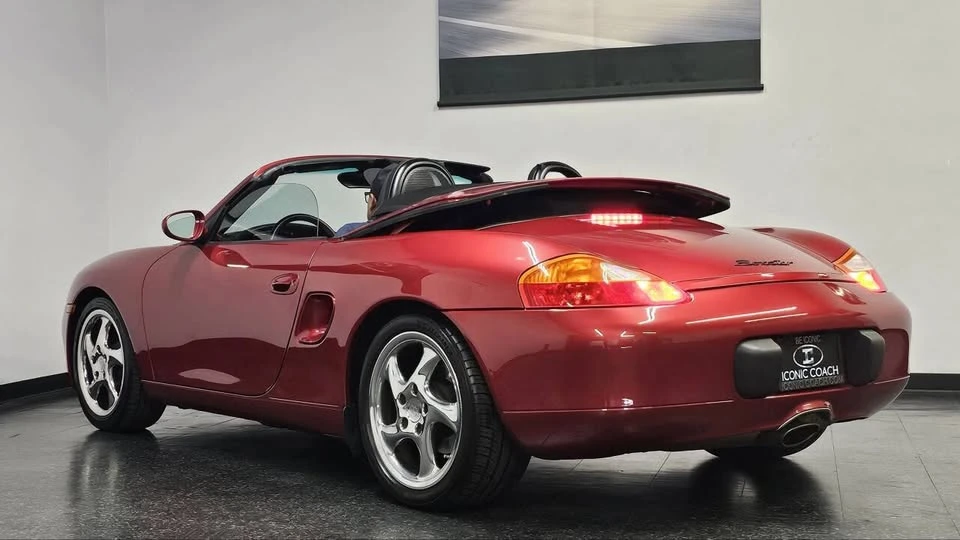 2001 Porsche 986 Boxster - Image 16 of 20