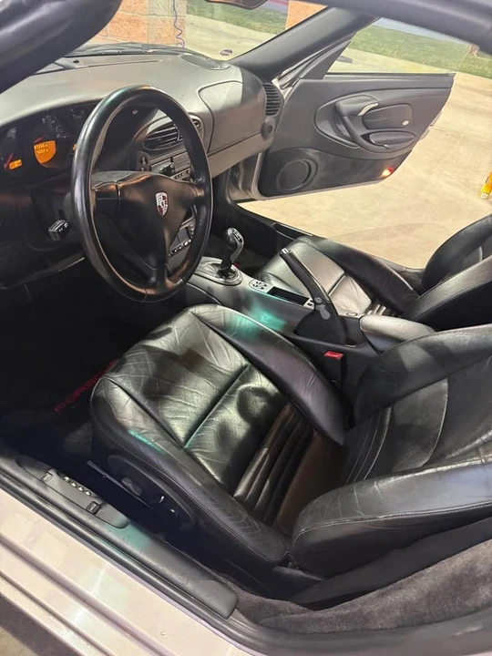2001 Porsche 986 Boxster - Image 10 of 14