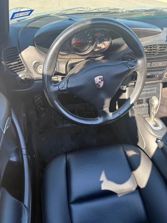 2001 Porsche 986 Boxster - Image 9 of 10