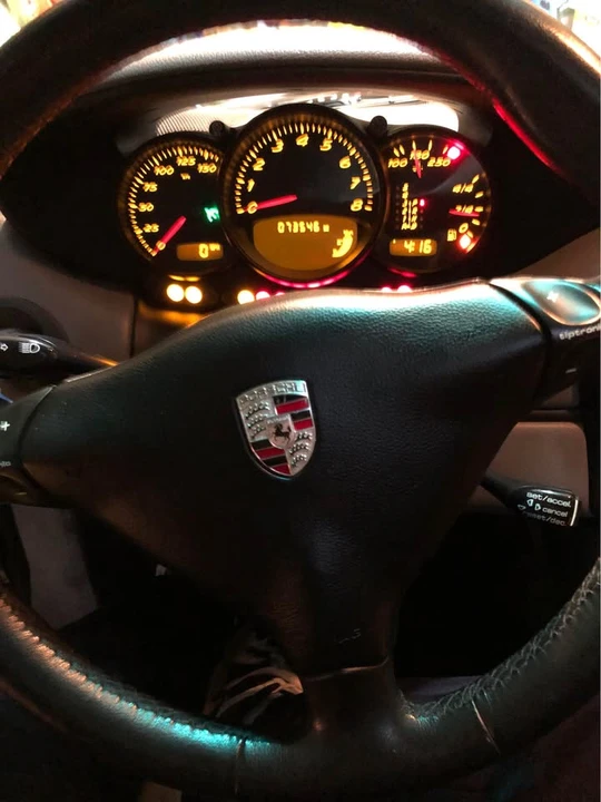 2001 Porsche 986 Boxster - Image 18 of 18
