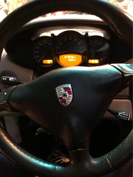 2001 Porsche 986 Boxster - Image 17 of 18
