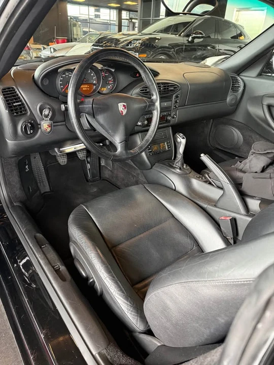 2001 Porsche 986 Boxster - Image 9 of 15