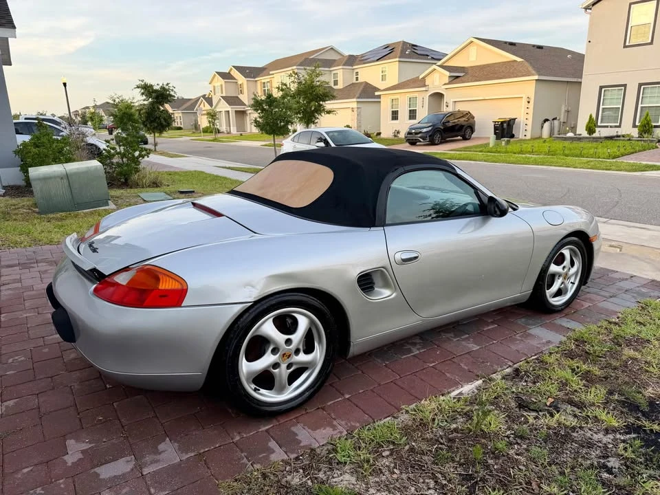 2001 Porsche 986 Boxster - Image 12 of 17