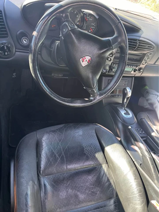 2001 Porsche 986 Boxster - Image 5 of 7