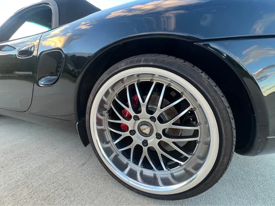 2001 Porsche 986 Boxster - Image 9 of 18