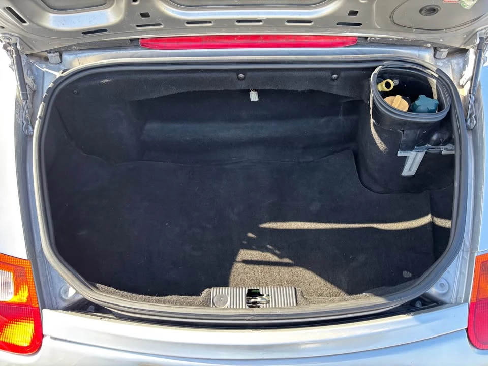 2001 Porsche 986 Boxster - Image 5 of 11