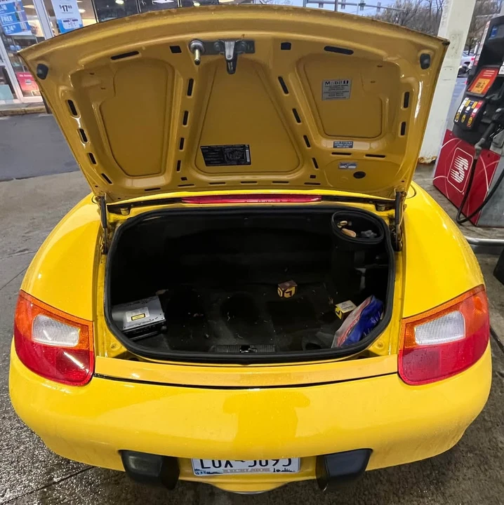2001 Porsche 986 Boxster - Image 4 of 5