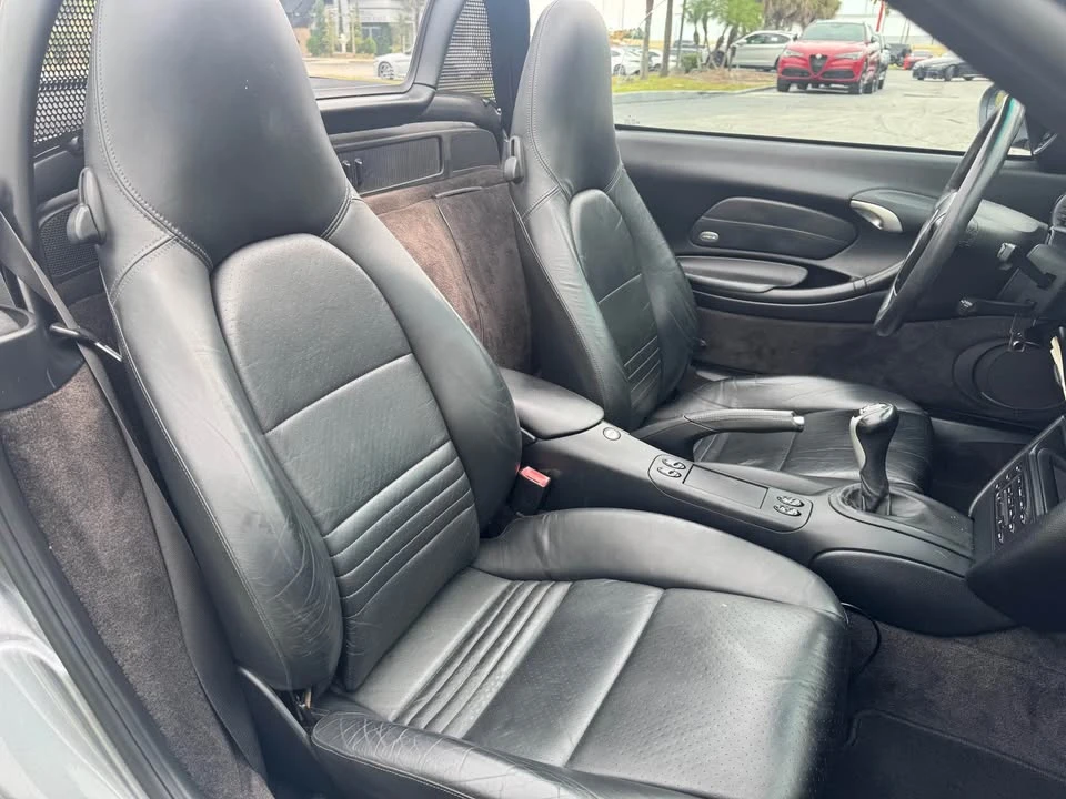 2001 Porsche 986 Boxster - Image 10 of 11