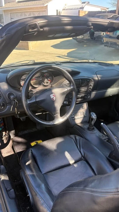 2001 Porsche 986 Boxster - Image 15 of 18