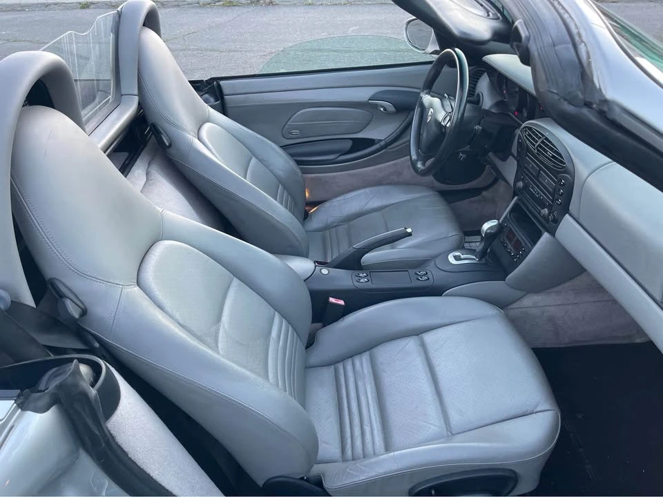 2001 Porsche 986 Boxster - Image 16 of 18