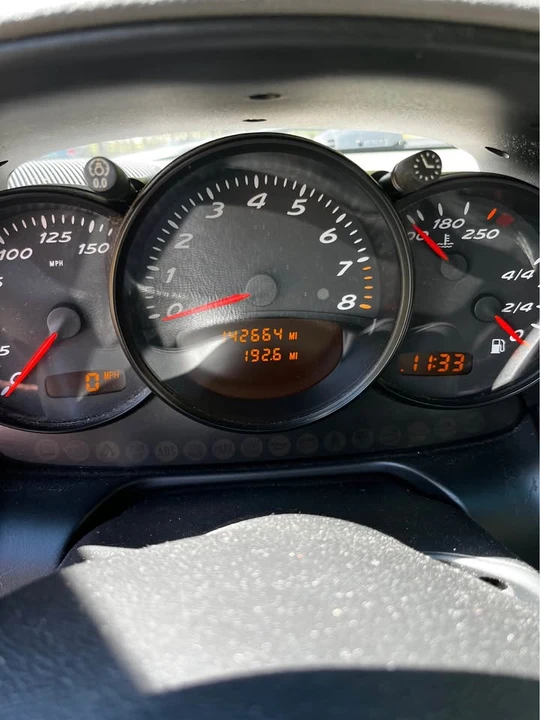 2001 Porsche 986 Boxster - Image 9 of 11