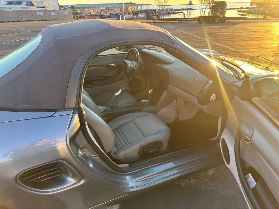 2001 Porsche 986 Boxster - Image 8 of 10