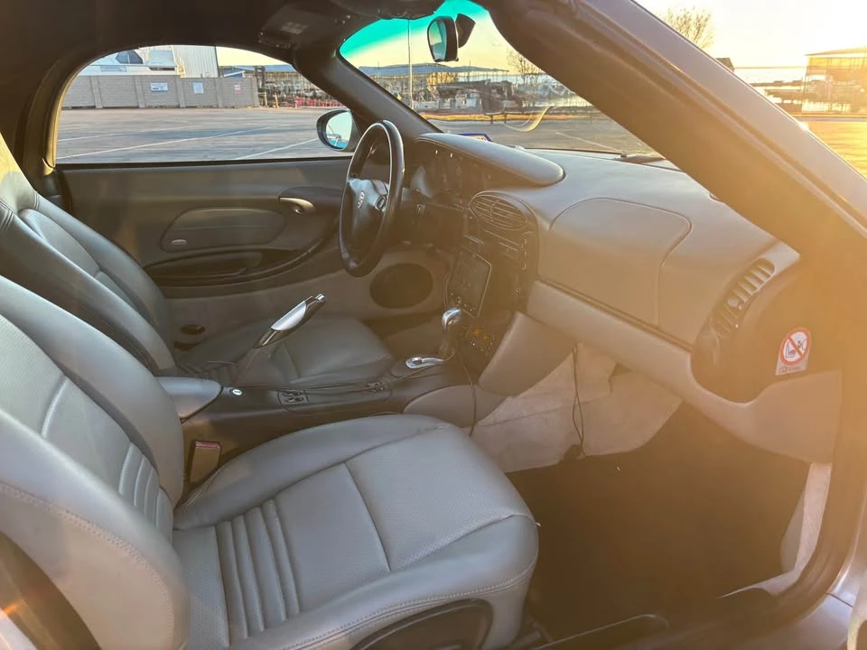 2001 Porsche 986 Boxster - Image 7 of 10