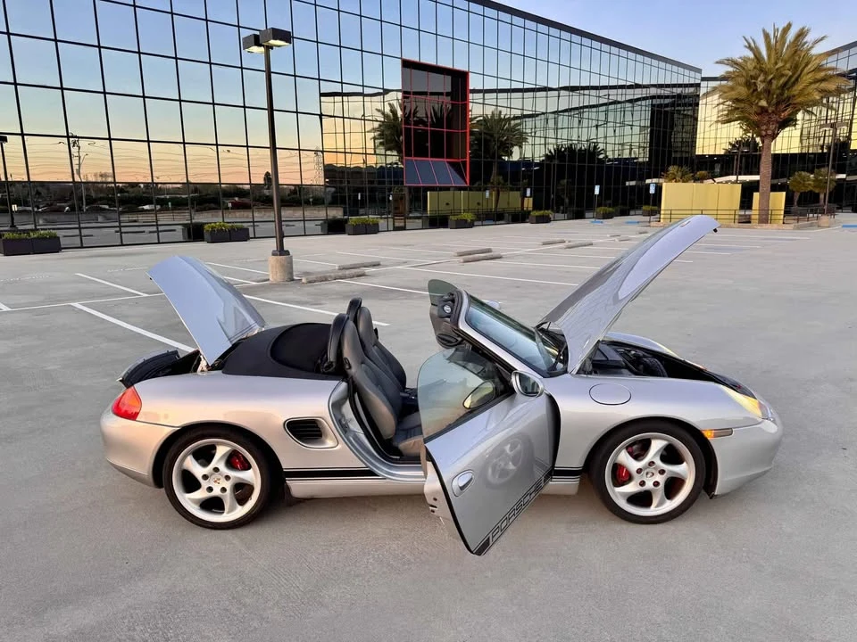 2001 Porsche 986 Boxster - Image 15 of 19