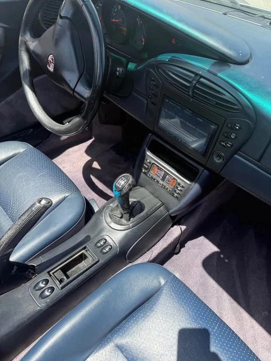 2001 Porsche 986 Boxster - Image 10 of 13