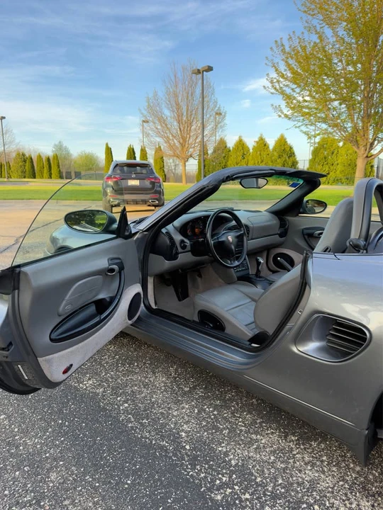 2001 Porsche 986 Boxster - Image 8 of 19