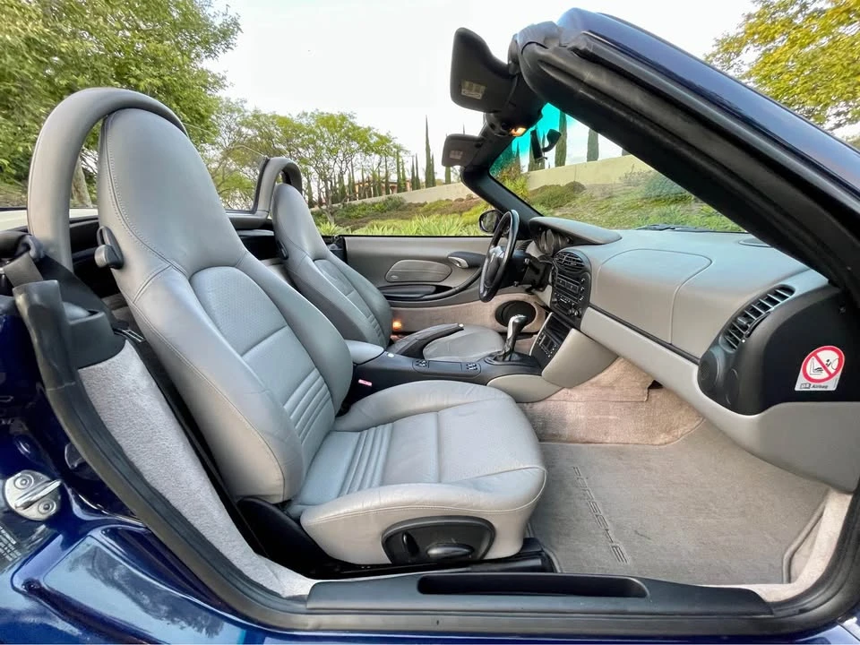 2001 Porsche 986 Boxster - Image 11 of 19