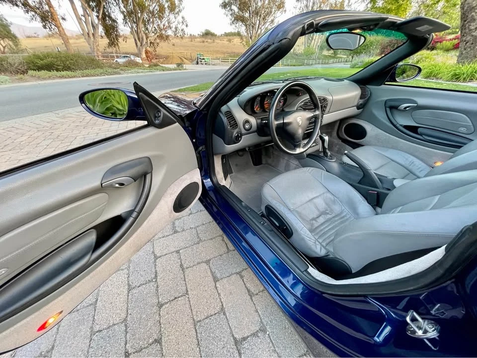 2001 Porsche 986 Boxster - Image 8 of 19