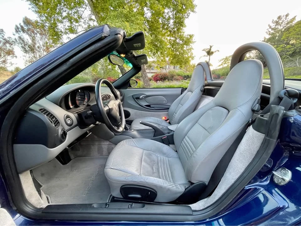 2001 Porsche 986 Boxster - Image 9 of 19