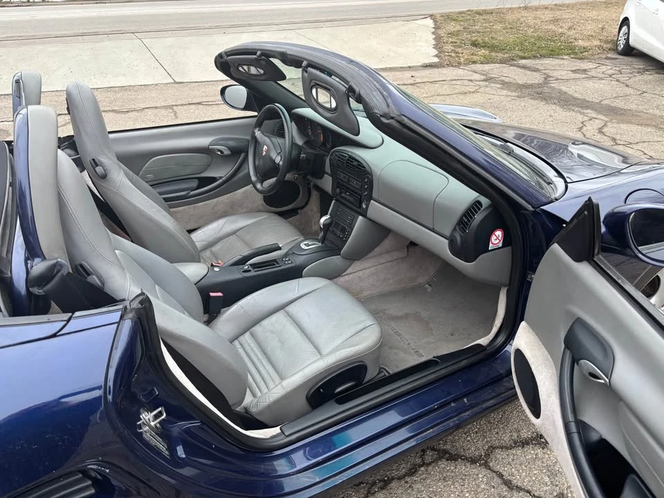 2001 Porsche 986 Boxster - Image 13 of 15