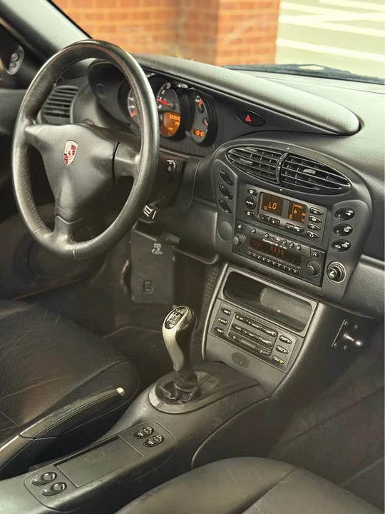 2001 Porsche 986 Boxster - Image 7 of 19