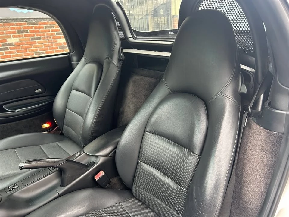 2001 Porsche 986 Boxster - Image 14 of 14