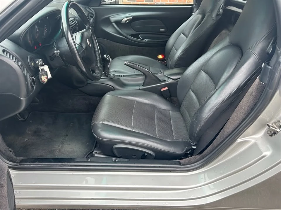 2001 Porsche 986 Boxster - Image 13 of 14