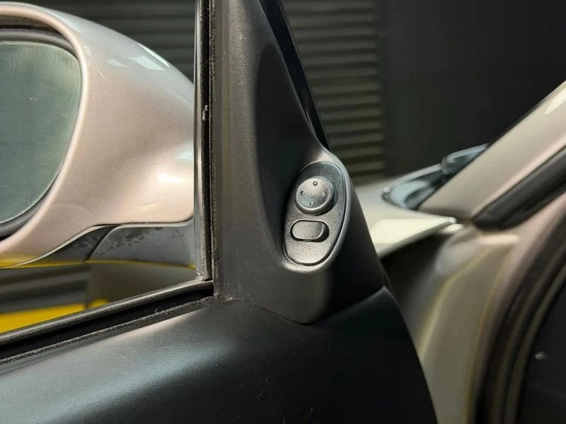2001 Porsche 986 Boxster S - Image 15 of 19