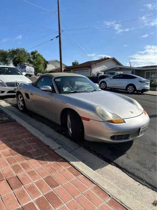 2001 Porsche 986 Boxster - Image 5 of 10